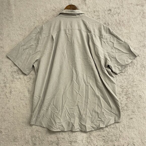 NWOT  Orvis Men's XL Gray Plaid Short Sleeve Outdoor Fishing Shirt Button down - Picture 2 of 8